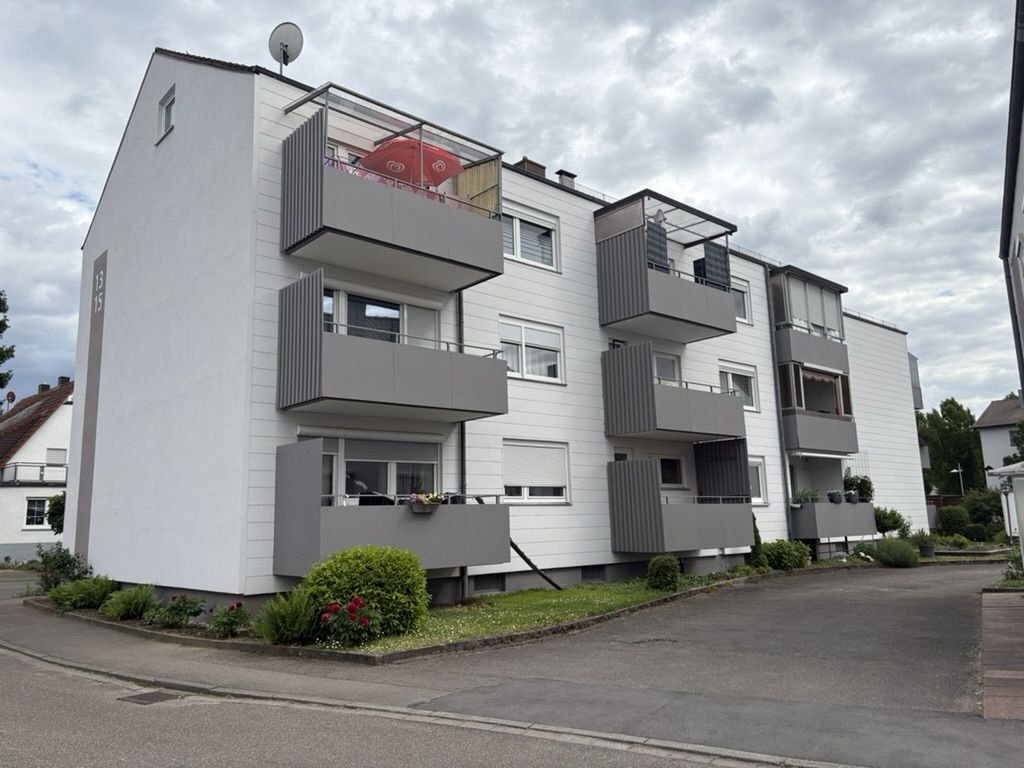 Außenansicht des Mehrfamilienhauses in der Bad Wimpfener Straße in Obereisesheim